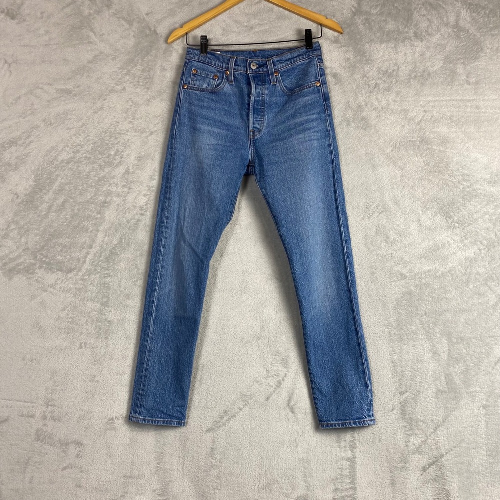 Levis 501 Original Crop Jeans‎ Women 25 Medium Wash Blue High Rise 29502-0142